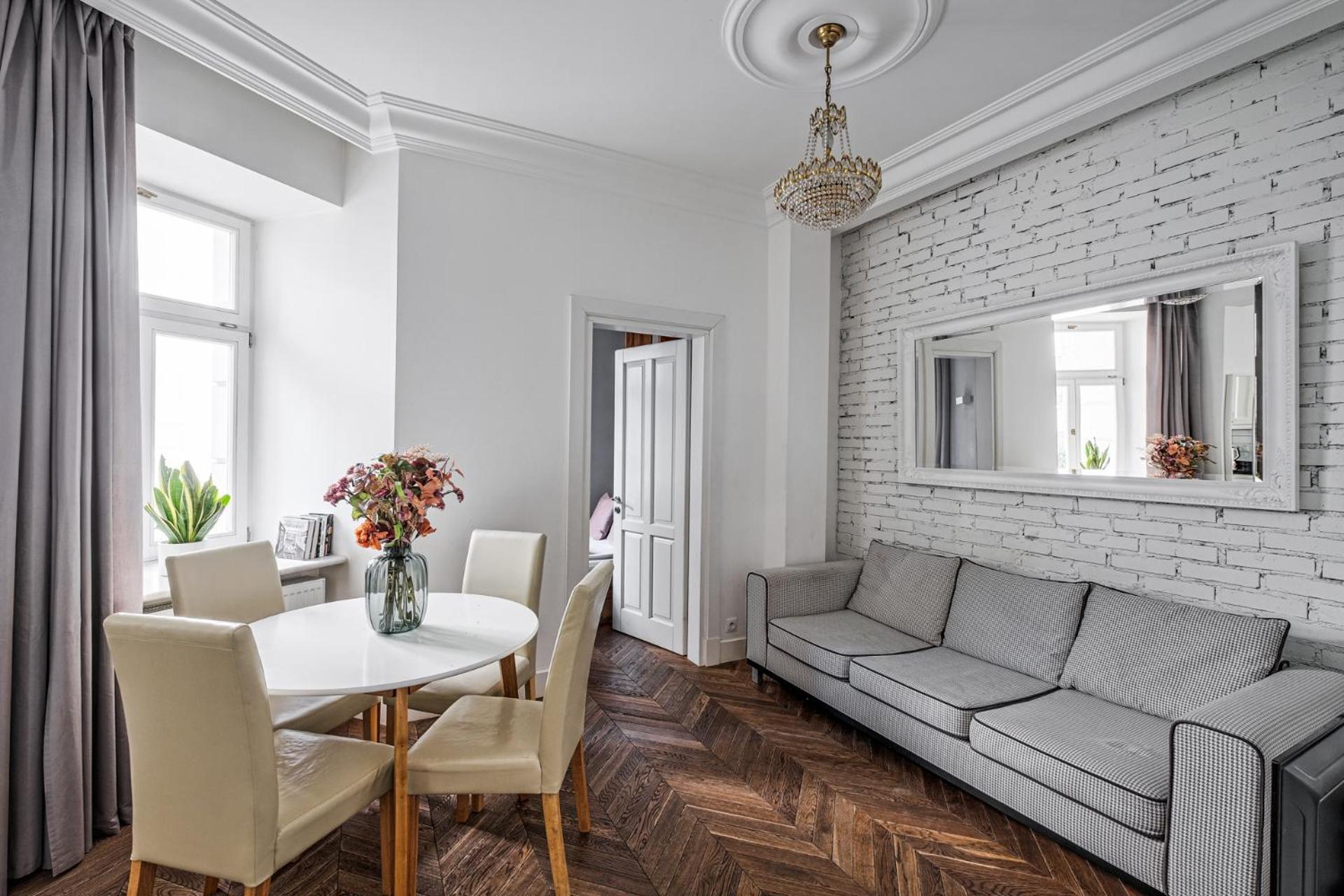City Center - Cozy And Bright - Dobra 11 Warszawa Eksteriør billede